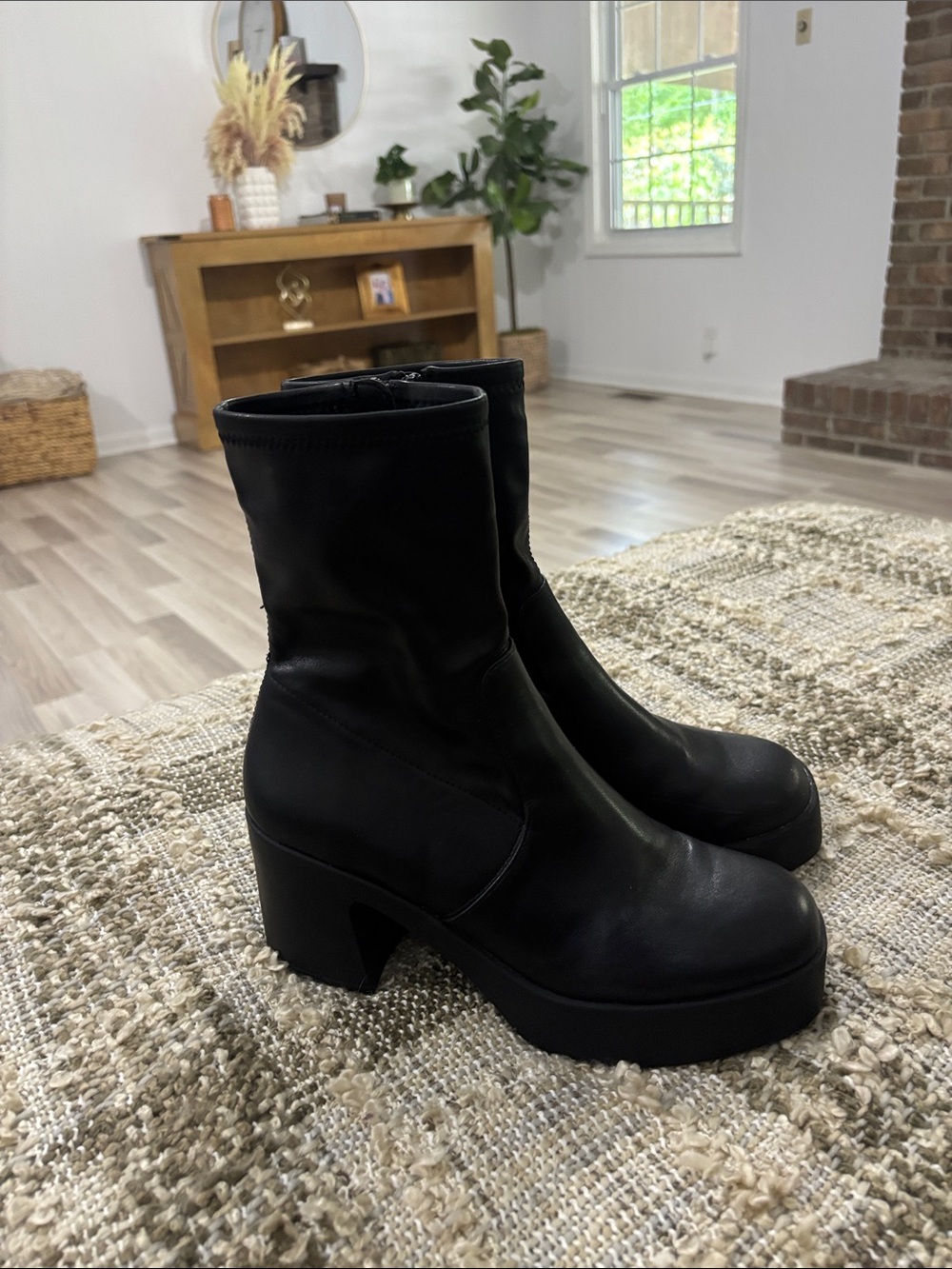 Steve Medden Women's Black Platform Ankle Boots Size 8 - Picture 2 of 15